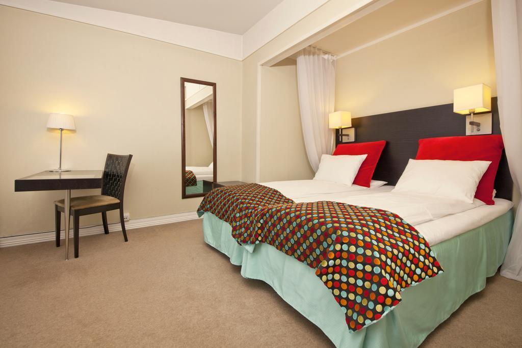 Quality Hotel Strand Gjøvik Extérieur photo